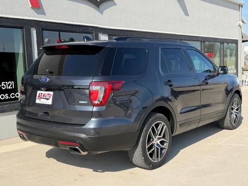 2017 Ford Explorer sport