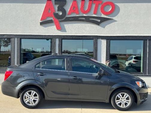 2016 Chevrolet Sonic LT