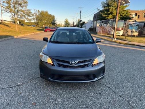 2011 Toyota Corolla LE