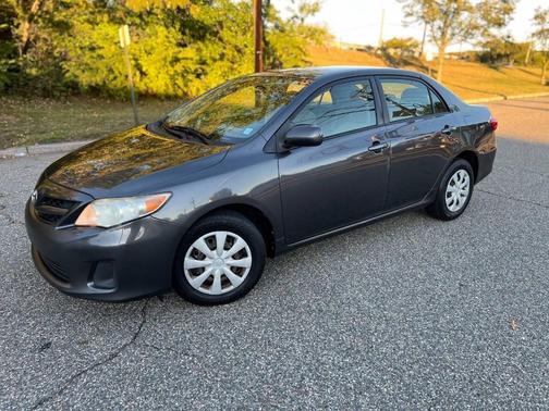 2011 Toyota Corolla LE