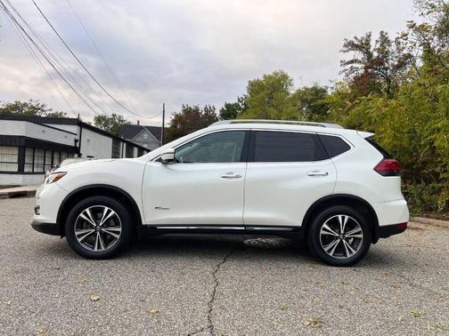 2017 Nissan Rogue Hybrid SL