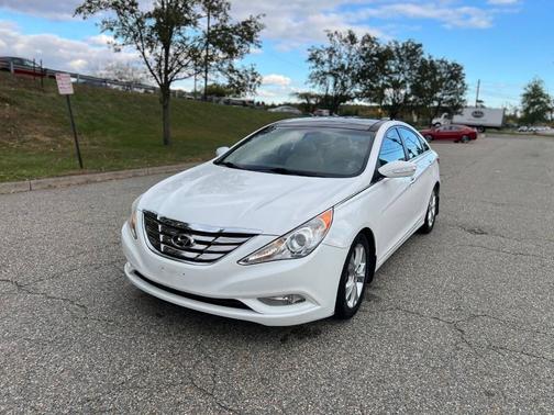 2013 Hyundai SONATA Limited