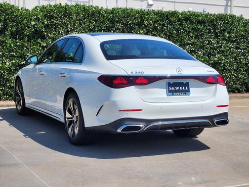 2026 Mercedes-Benz E-Class 350