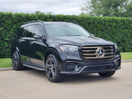 Obsidian Black Metallic 2026 Mercedes-Benz GLS 450 4MATIC