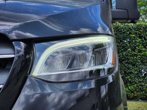 Obsidian Black Metallic 2026 Mercedes-Benz Sprinter 2500 High Roof