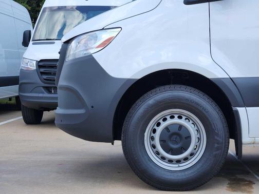 2025 Mercedes-Benz Sprinter 2500 