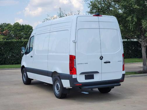 2025 Mercedes-Benz Sprinter 2500 