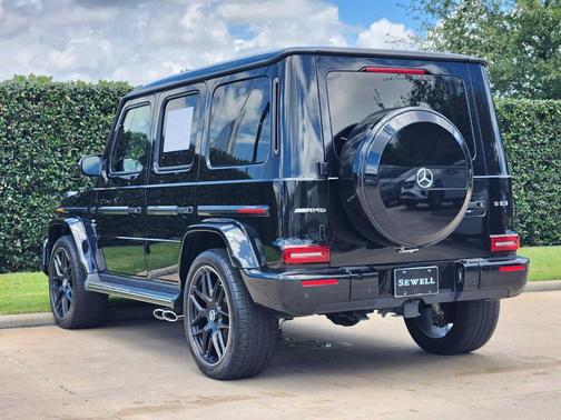 Obsidian Black Metallic 2024 Mercedes-Benz AMG G 63 4MATIC
