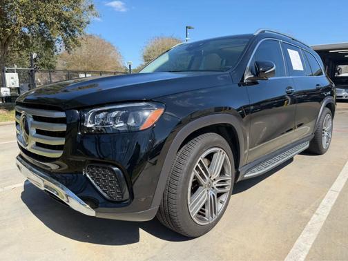 2026 Mercedes-Benz GLS 450 4MATIC