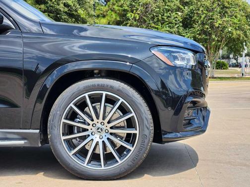 2026 Mercedes-Benz GLS 450 
