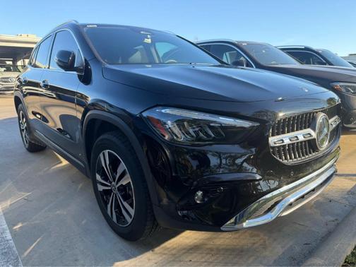 2025 Mercedes-Benz GLA 250 Base
