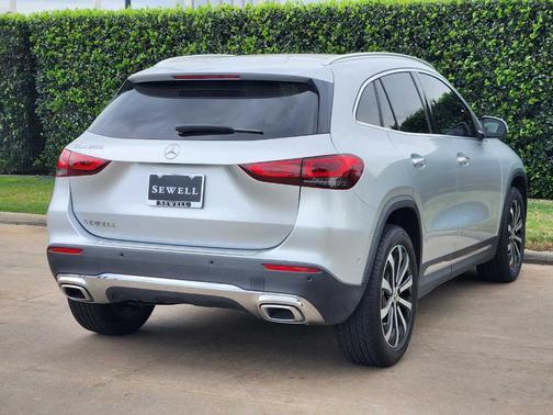 2021 Mercedes-Benz GLA 250 Base