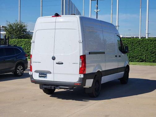 2025 Mercedes-Benz Sprinter 2500 