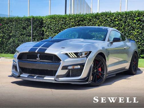 2020 Ford Shelby GT500 Base