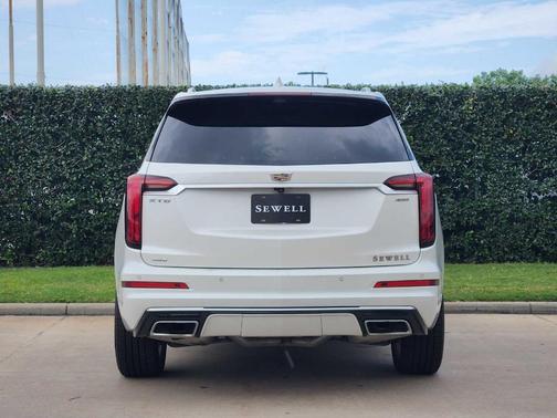 Crystal White Tri-Coat 2020 Cadillac XT6 Premium Luxury AWD