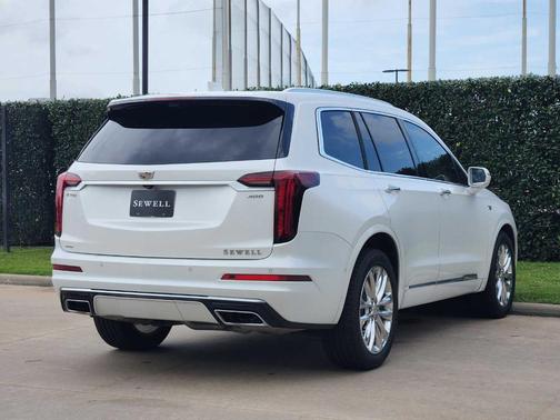 Crystal White Tri-Coat 2020 Cadillac XT6 Premium Luxury AWD