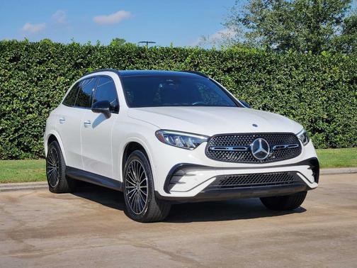 2025 Mercedes-Benz GLC 300 Base