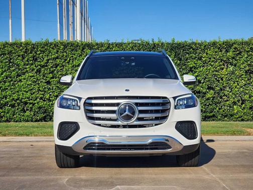 2025 Mercedes-Benz GLS 450 4MATIC