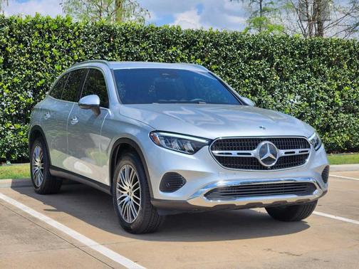 2026 Mercedes-Benz GLC 300 Base