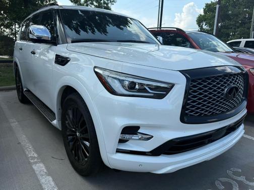 2022 INFINITI QX80 SENSORY