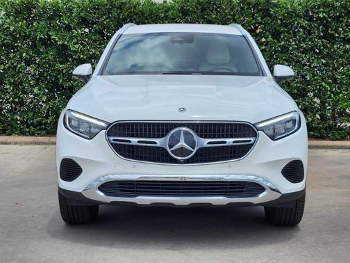 2025 Mercedes-Benz GLC 300 Base
