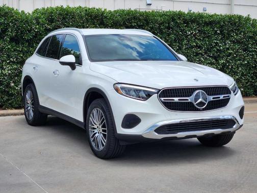 2025 Mercedes-Benz GLC 300 Base