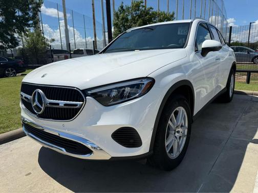 2025 Mercedes-Benz GLC 300 Base