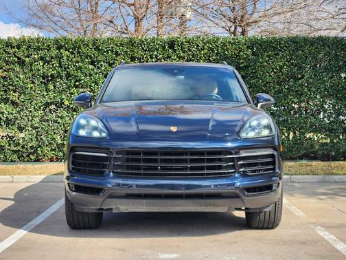 2019 Porsche Cayenne Base