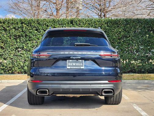 2019 Porsche Cayenne Base