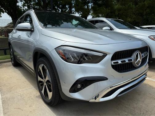 2025 Mercedes-Benz GLA 250 Base