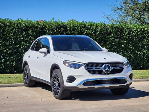 2025 Mercedes-Benz GLC 300 Base