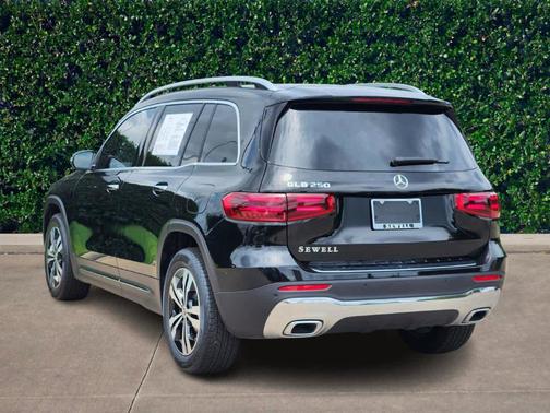 2025 Mercedes-Benz GLB 250 Base