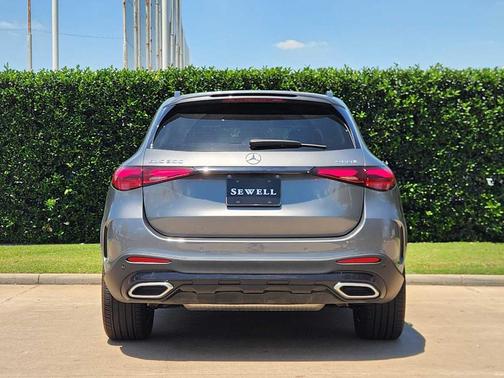 Gray Metallic 2023 Mercedes-Benz GLC 300 Base 4MATIC