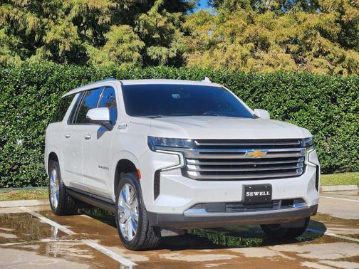 2021 Chevrolet Suburban High Country