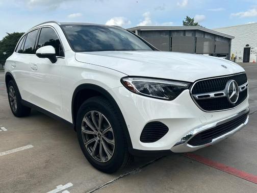 2025 Mercedes-Benz GLC 300 Base