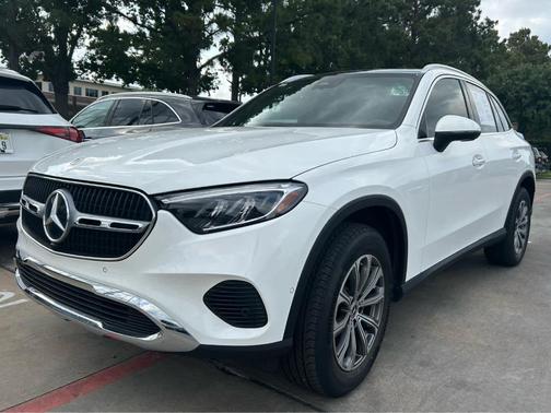 2025 Mercedes-Benz GLC 300 Base