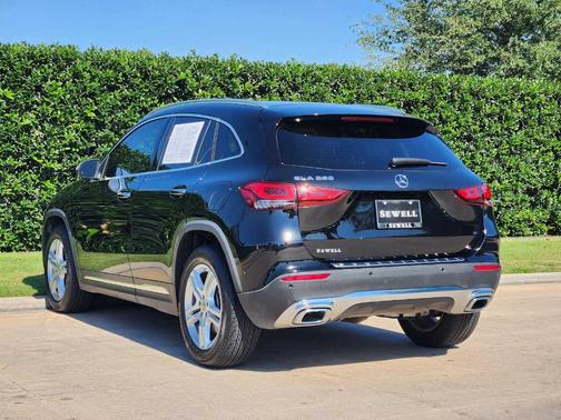 Midnight Black 2023 Mercedes-Benz GLA 250 Base