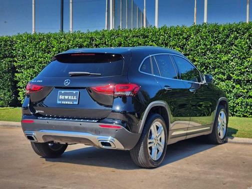 Midnight Black 2023 Mercedes-Benz GLA 250 Base