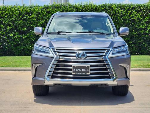 2017 Lexus LX 570 Base