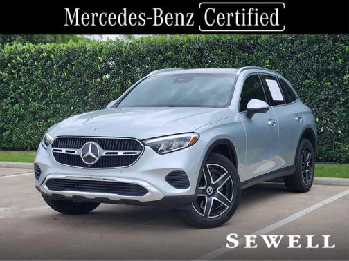 Cirrus Silver Metallic 2026 Mercedes-Benz GLC 300 Base