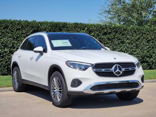 2026 Mercedes-Benz GLC 300 Base