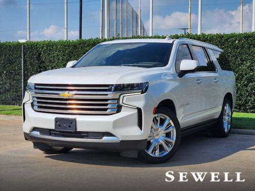 Iridescent Pearl Tricoat 2024 Chevrolet Suburban High Country