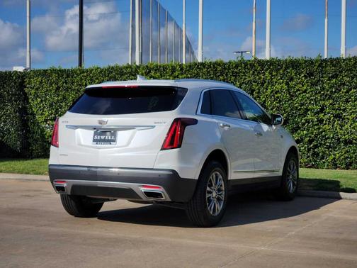 2021 Cadillac XT5 Premium Luxury