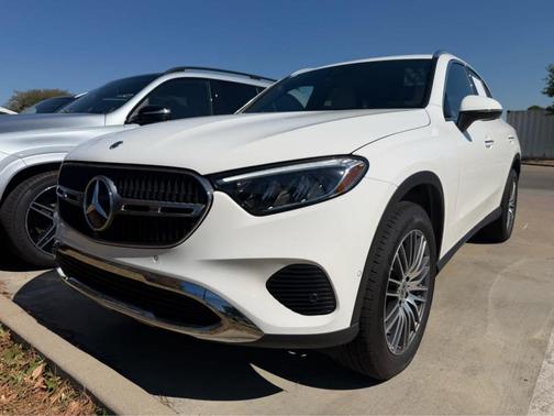 2025 Mercedes-Benz GLC 300 Base