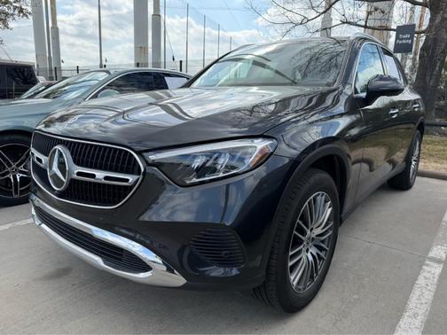 2026 Mercedes-Benz GLC 300 Base