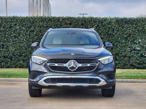 2026 Mercedes-Benz GLC 300 Base