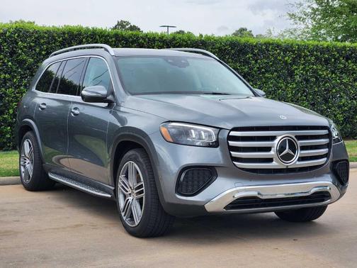 2026 Mercedes-Benz GLS 450 4MATIC