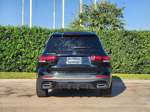2023 Mercedes-Benz GLB 250 Base