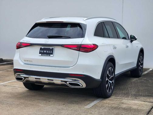 2025 Mercedes-Benz GLC 350e Base 4MATIC