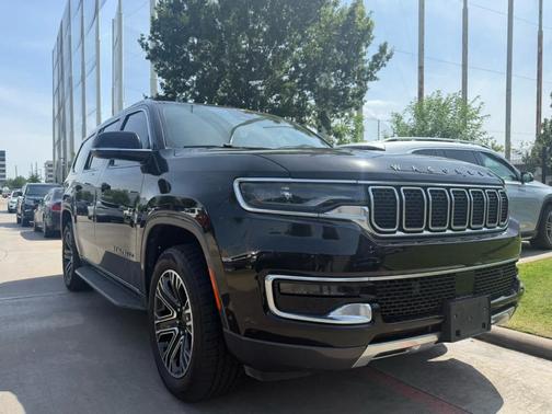 Diamond Black 2022 Jeep Wagoneer Series III